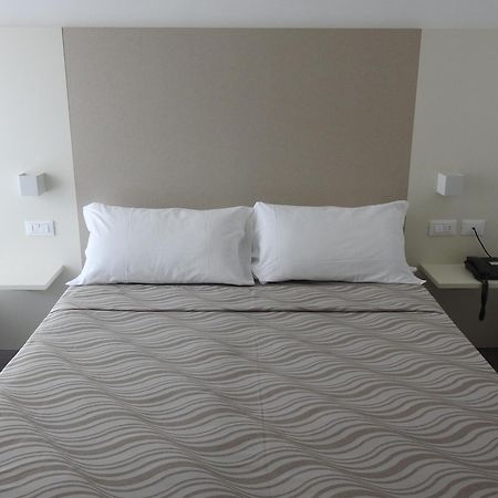 Hotel Villa Candia Lignano Sabbiadoro Dış mekan fotoğraf
